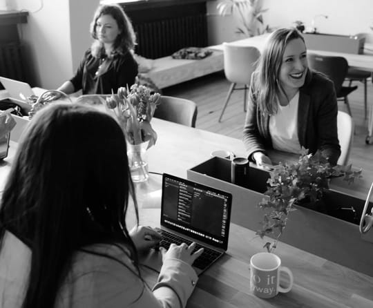 Poeple in the office